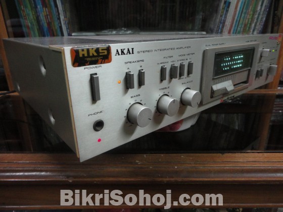 AKAI Steruo Integrated Amplifier AM-U 02